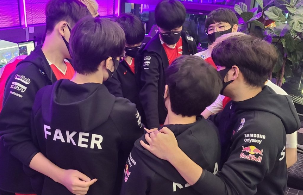 不能仅仅依 不能仅仅依