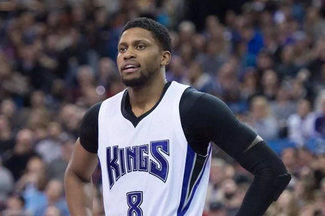 方在本赛季 方在本赛季