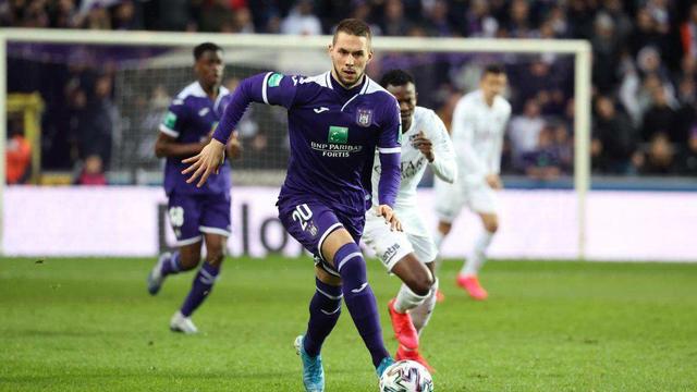 顾嘉逸和杨 顾嘉逸和杨