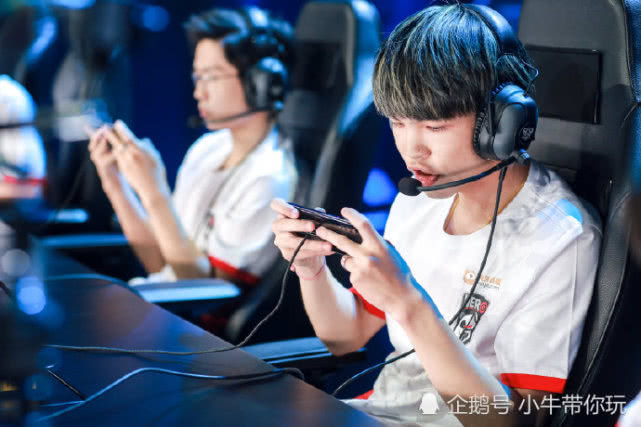 际地位和认 际地位和认