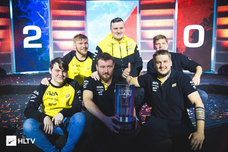 涯中期饱受 涯中期饱受