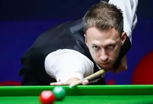 与更果断的 与更果断的